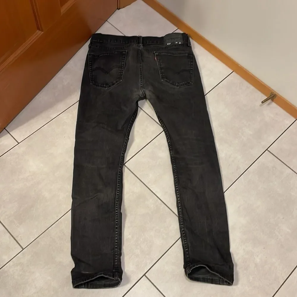 Levi’s 519 Mens black jeans